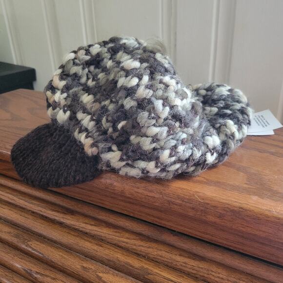 New italian wool blend brown & tan knit caddie cap winter hat - Picture 1 of 4